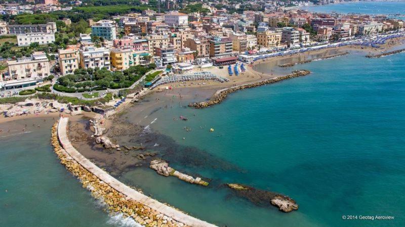 Happyhouse Apartment Anzio Bagian luar foto